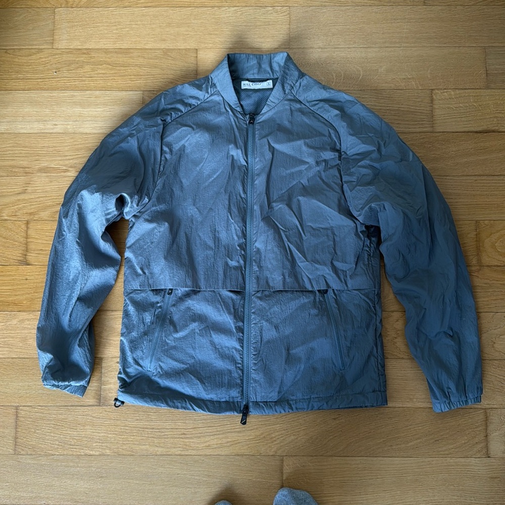Men’s Hill City Octa Bomber in slate blue
Great condition